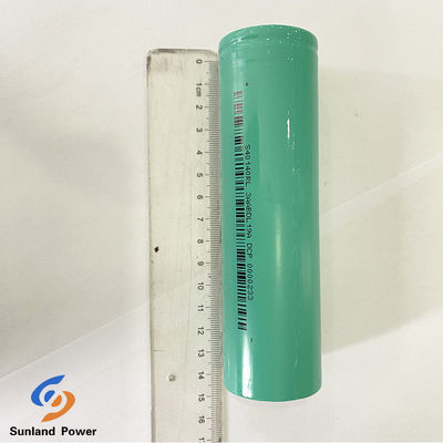 3.0V 15Ah batteria cilindrica agli ioni di sodio 40140 batteria con tasso di 3C per il sistema di energia solare