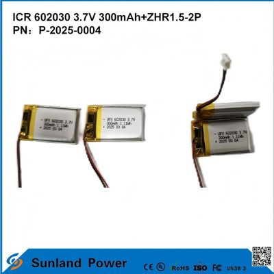 602030 3.7V 300mAh + ZHR1.5-2P Batteria dal design ultra-sottile Compatibilità flessibile per vari dispositivi intelligenti piccoli Bluetooth Auricolari Dispositivi indossabili E attrezzature mediche portatili
