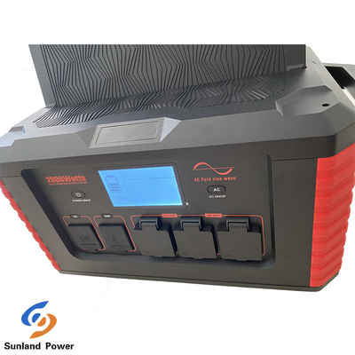 Centrale elettrica all'aperto 2000Wh del sistema portatile di immagazzinamento dell'energia del pannello solare con l'invertitore