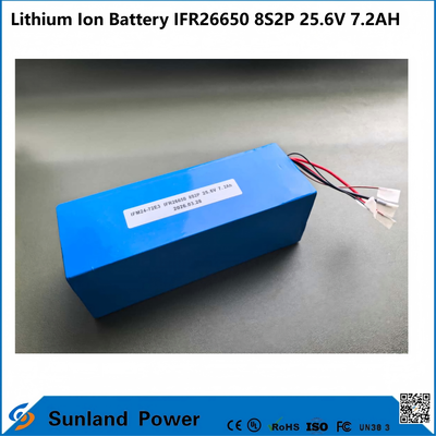 La batteria IFR26650 8S2P 25.6V 7.2Ah LiFePO4 è ampiamente utilizzata in sistemi di tracciamento solare, alimentatori di riserva per telecomunicazioni, strumenti portatili e AGV compatti